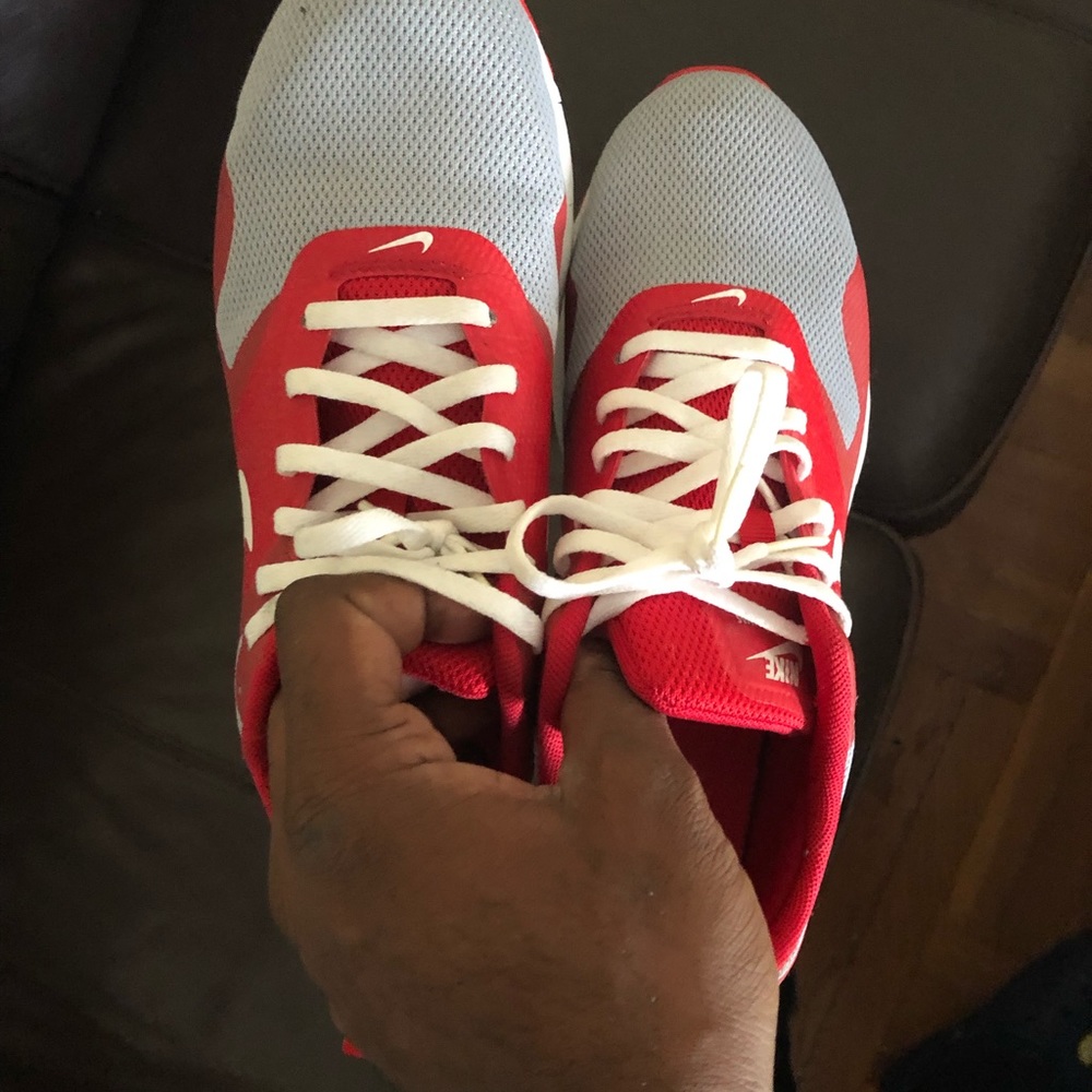 Air max kids 6.5 youth 8 woman’s  like new